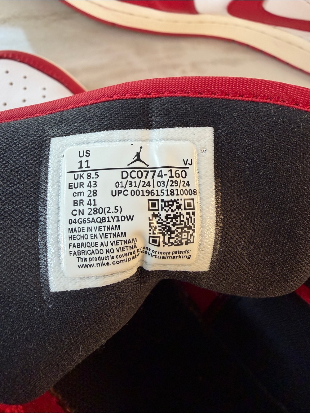 Nike Air Jordan 1 Low Retro Shoes White Black Gym Red DC0774-160 WOMEN SIZE 11 - Picture 7 of 8